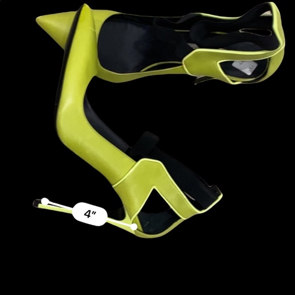 Gianmarco Lorenzi neon green black elastic ankle strap pumps